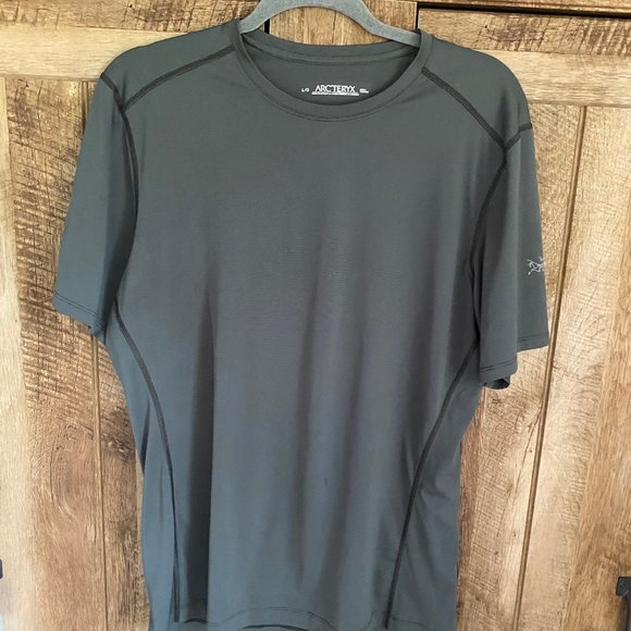 Arc'teryx Other - Men's Athletic Large Mesh Shirt by Arc Teryx